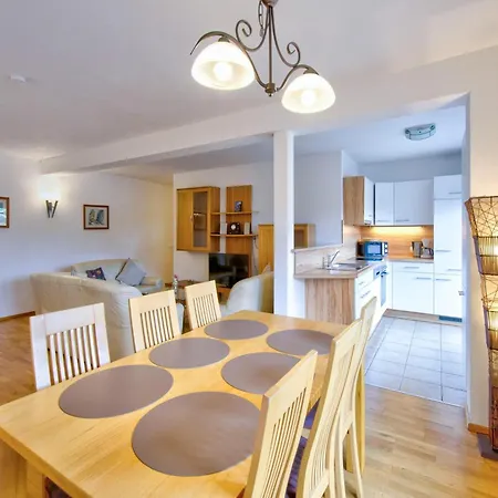 Alpine Vicky Apartmán *